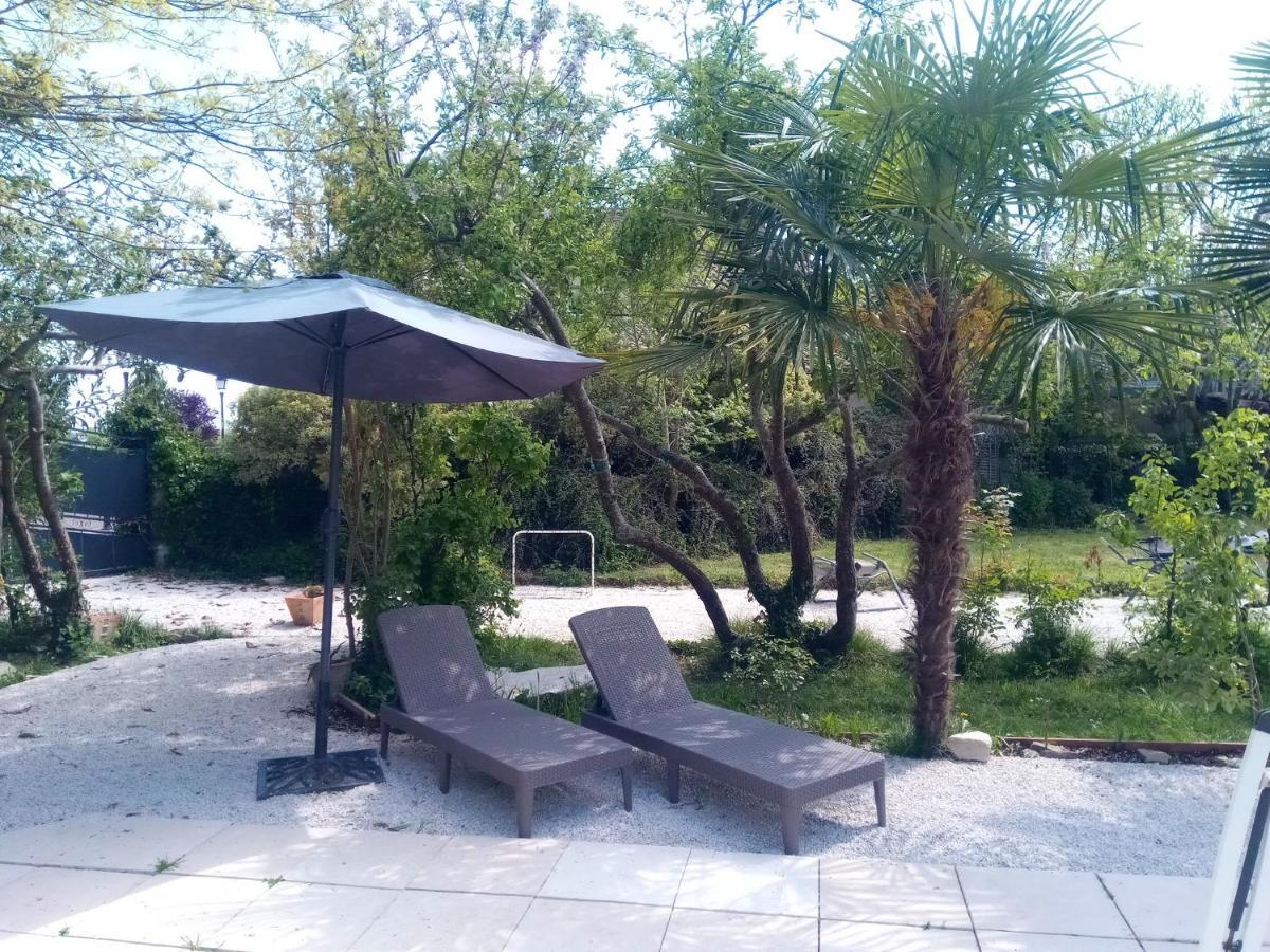 Maison Grandes Chambres Avec Cuisine -Jardin -Terrasse-Bbq Bastanes Dış mekan fotoğraf